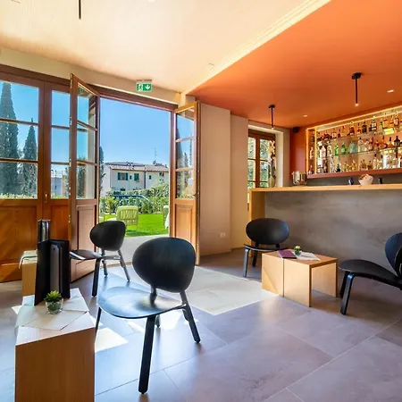 Otel Neroli - Place Of Charme
